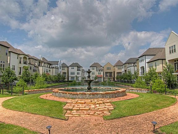 2nd image of 10913 Upland Park