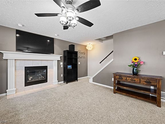 5th image of 4046 Boxelder Dr
