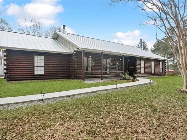 20 Bleu Lake Dr, Covington, LA 70435