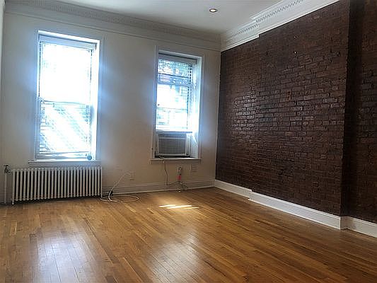 3rd image of 351 Amsterdam Ave APT 3N