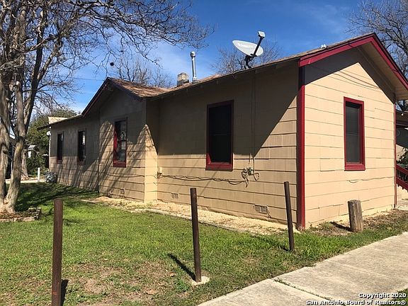 3rd image of 143 Tremlett Ave