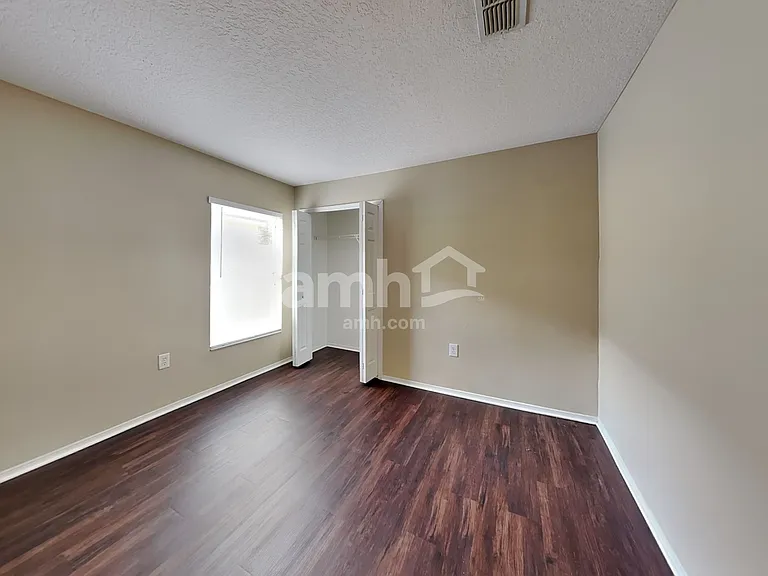 2325 Ole Hickory Dr — Photo 20