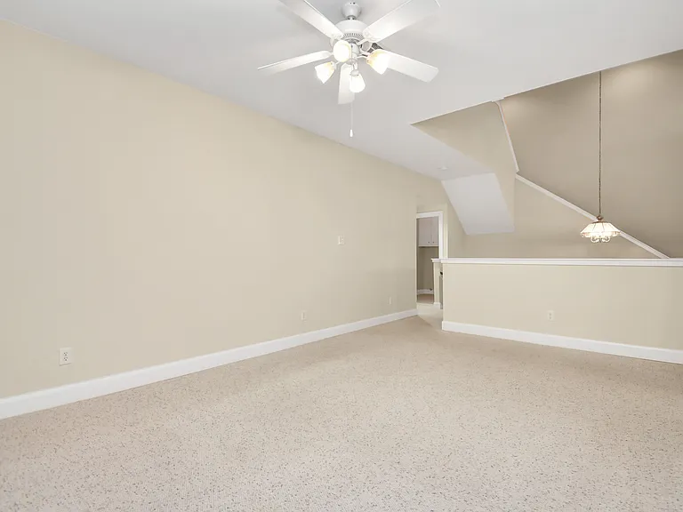 9826 Marlink Ln — Photo 33
