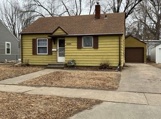 1005 W 7th St, Sioux Falls, SD 57104