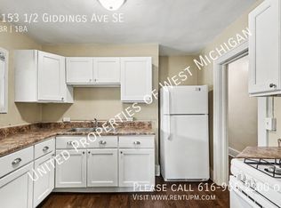 1153 1/2 Giddings Ave SE, Grand Rapids, MI 49506