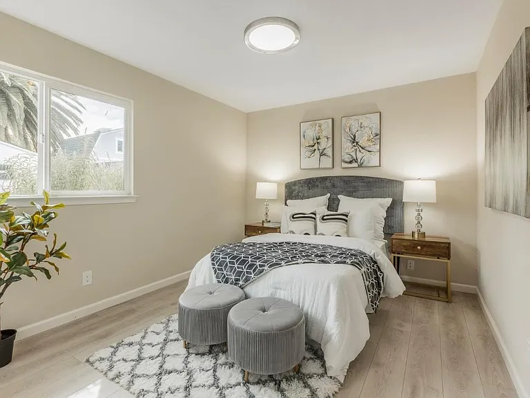 35267 Farnham Dr — Photo 11