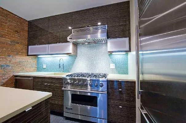 Rented by Mark David | media 56