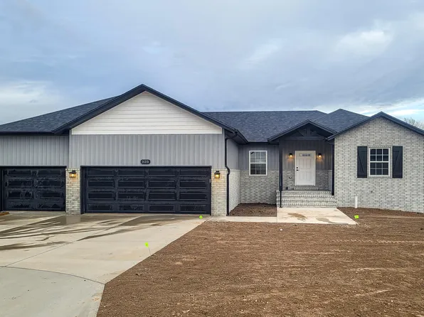 525 Fox Creek Road, Rogersville, MO 65742