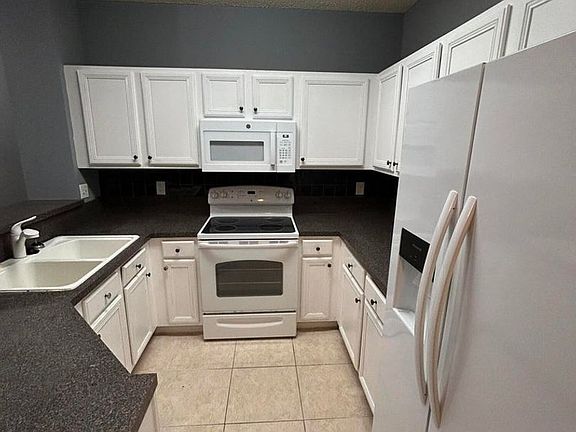3rd image of 4584 Palmbrooke Cir