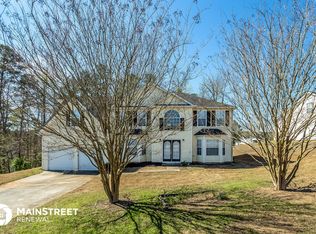 6083 Pomerania Ct, Stone Mountain, GA 30087