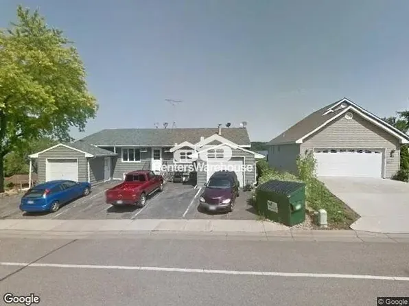 32 E Lake St APT 3, Waconia, MN 55387