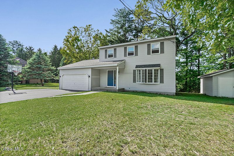 3rd image of 21 Bellwood Lane