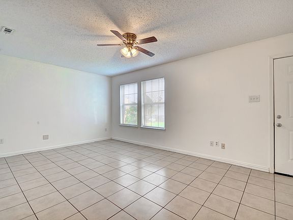 3rd image of 1912 Bernice St APT D