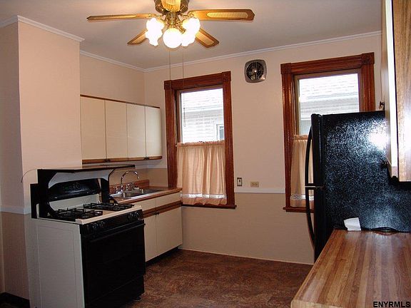 5th image of 1273 Parkwood Blvd