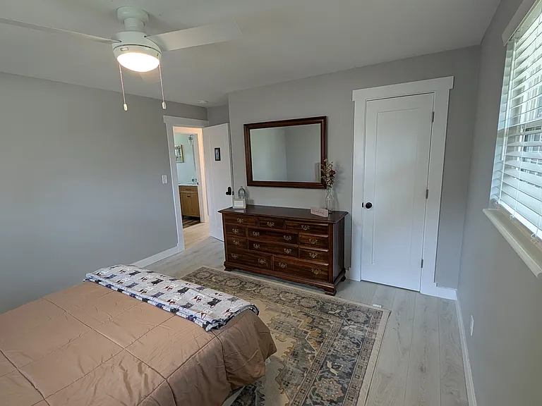 5199 Westgate Dr — Photo 22