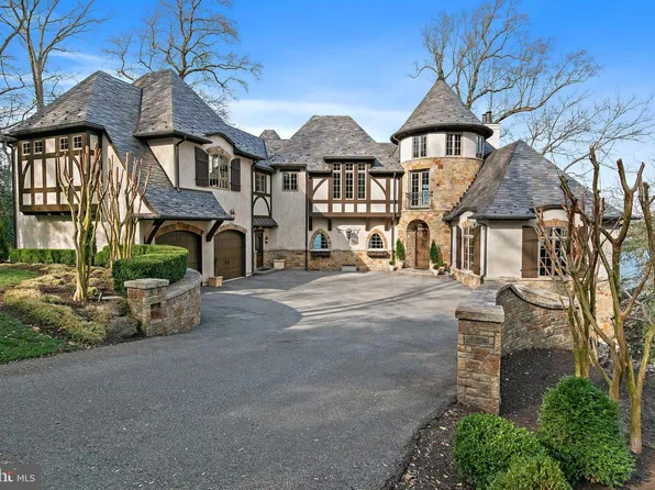 1716 Severn Forest Dr, Annapolis, MD 21401