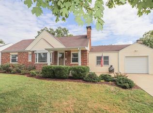 9718 Antonia Dr, Saint Louis, MO 63123