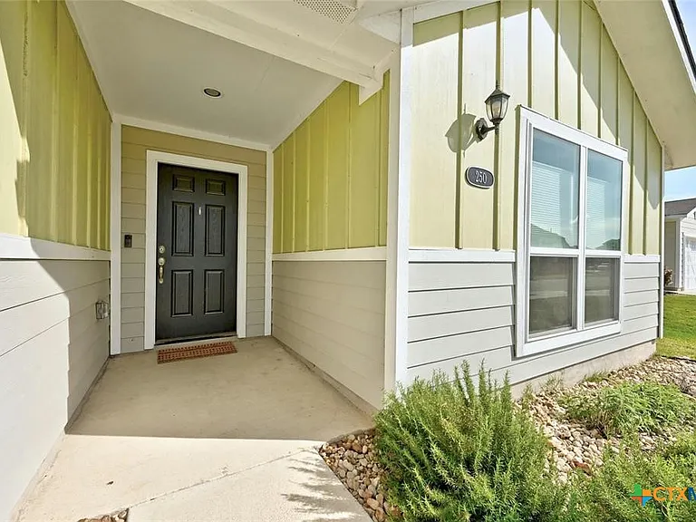 250 Sage Meadows Dr — Photo 3