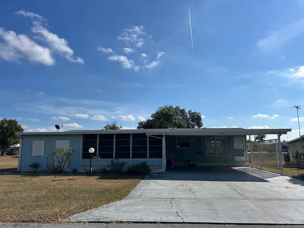 34646 Misty Pines Ln, Zephyrhills, FL 33541