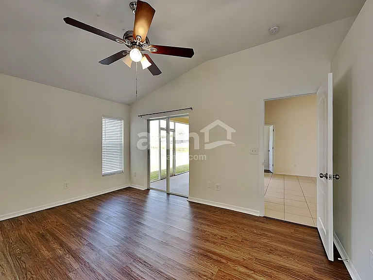 8326 Canterbury Lake Blvd — Photo 10