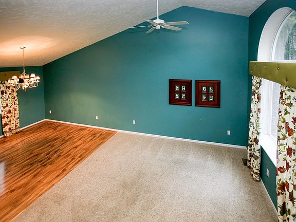 1223 colgrove drive-103