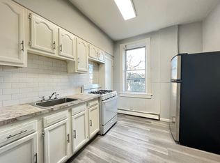 89-91 E 25th St #13, Bayonne, NJ 07002