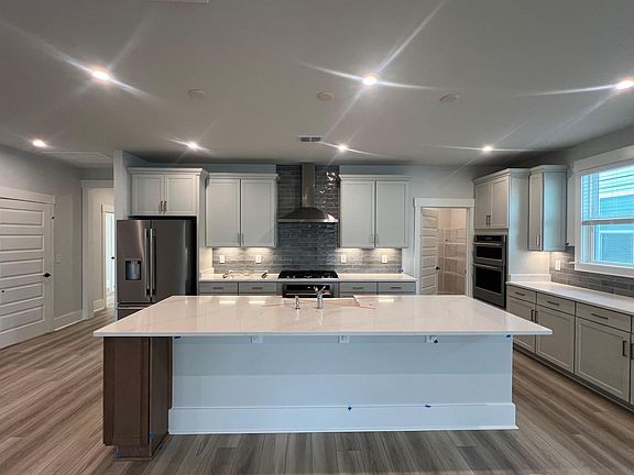 4th image of 1136 Grinnell St. (phase 2 lot 475)