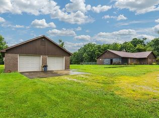 755 College Hill Rd, Waco, KY 40385