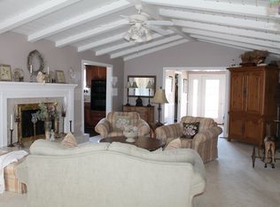 344 Peach Valley Rd, Gallatin, TN 37066