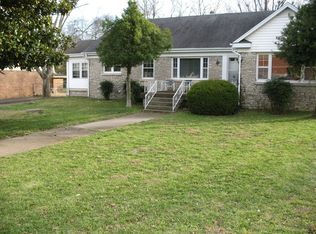 318 McClain Ave, Lebanon, TN 37087