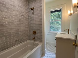 2834 Devine St APT H, Columbia, SC 29205