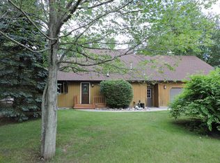 634 Woodby Dr, Beaverton, MI 48612