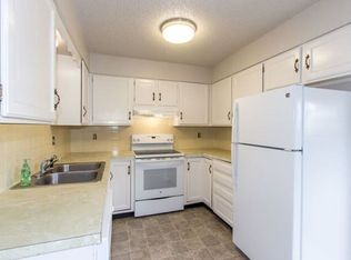 920 Douglas Ave APT B, Loveland, CO 80537