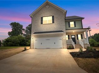 115 Glasmere Ct, Winston Salem, NC 27101