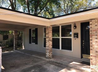 241 Rio Rd, Jacksonville, FL 32218