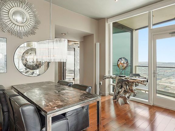 5th image of 425 1st St Unit 5303