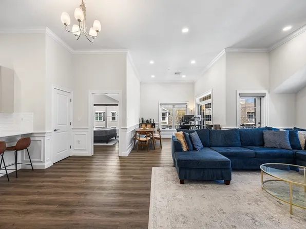 320 Middlesex Ave #F408, Medford, MA 02155