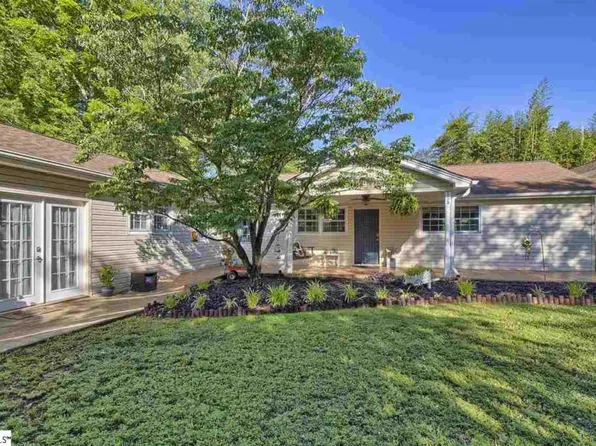 108 Avice Dale Dr, Greenville, SC 29611