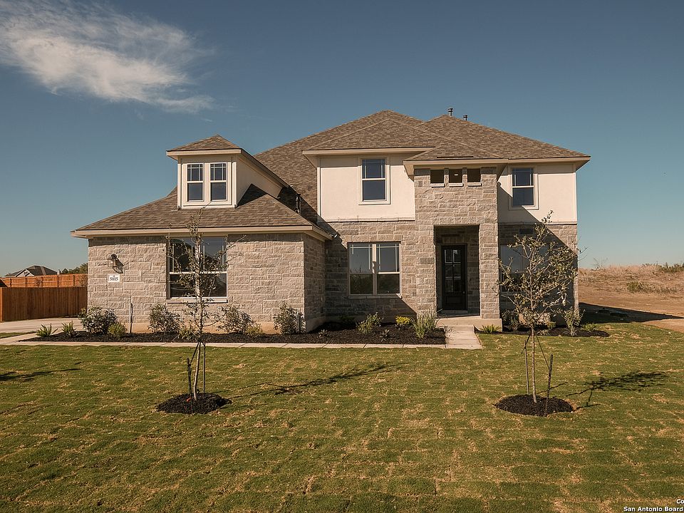 1st image of 5015 estates oak