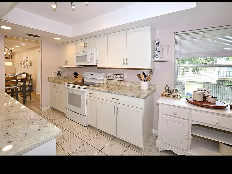 1166 6th Ave #A8 — Photo 15