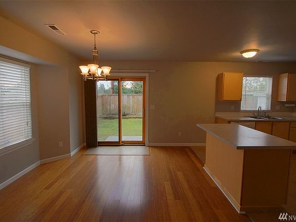4th image of 15004 94th Avenue Ct E