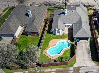 1196 Valley Oaks Dr, Lewisville, TX 75067