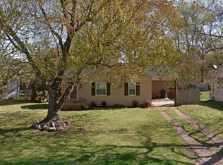 1708 E 33rd St, Sheffield, AL 35660