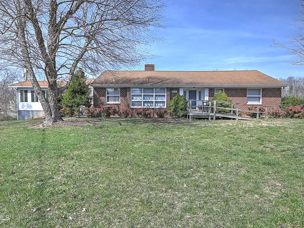 619 Rock Springs Dr, Kingsport, TN 37664
