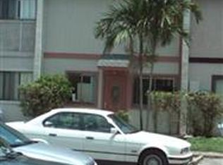 858 SW 74th Ave, North Lauderdale, FL 33068
