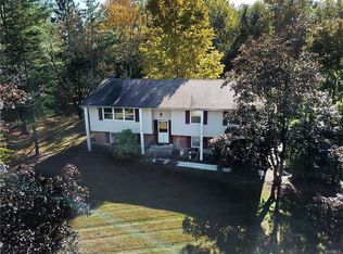 10 Derby Ln, New City, NY 10956