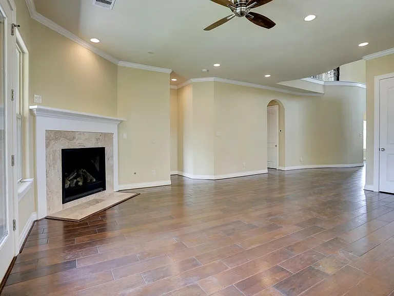 5203 Beechnut St — Photo 5