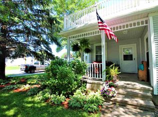 302 E 2nd Ave, Lisbon, IA 52253
