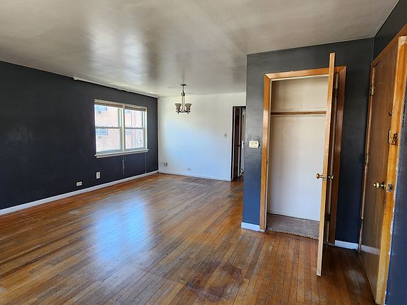 3rd image of 4814 Crain St #2