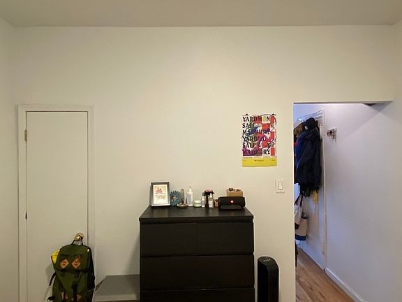 5th image of 427 16th St APT 3A